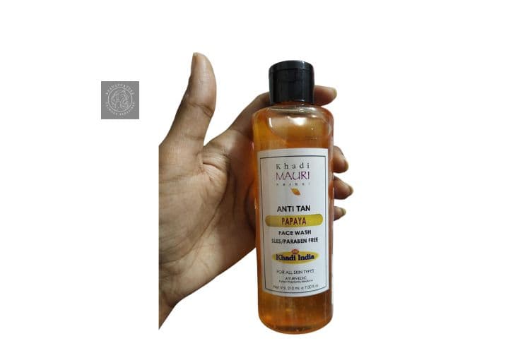 Khadi Mauri Herbal Anti Tan Face Wash for tan removal